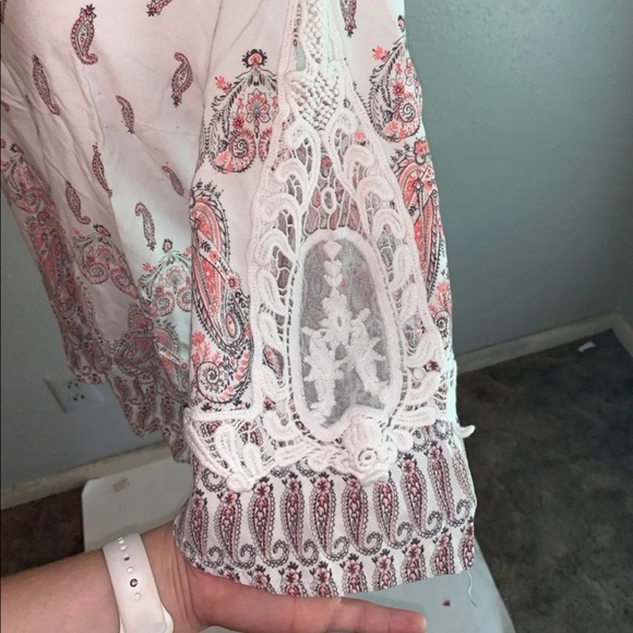 Blouse - Picture 2 of 2